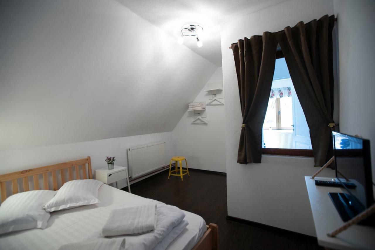 Apartament Central Deal Sibiu Exterior photo